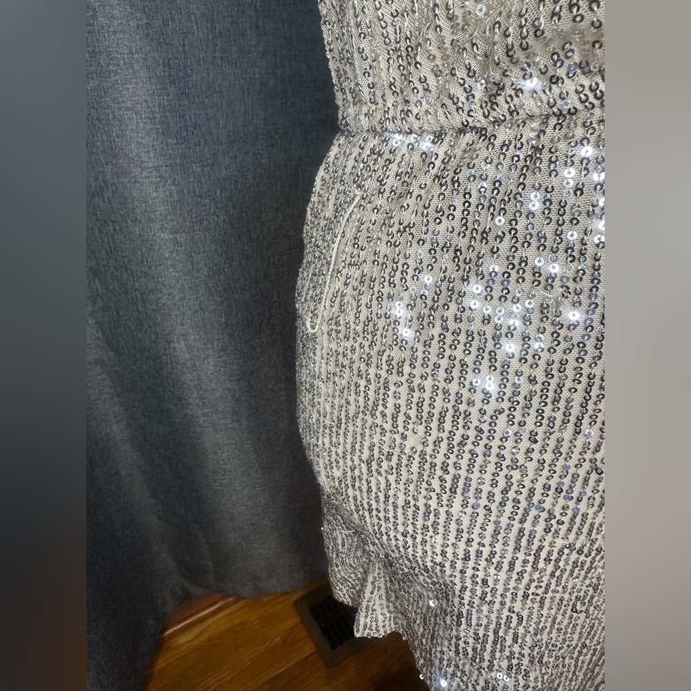 Alter’d State Silver Sequin Mini Dress – Size S - Picture 7 of 14